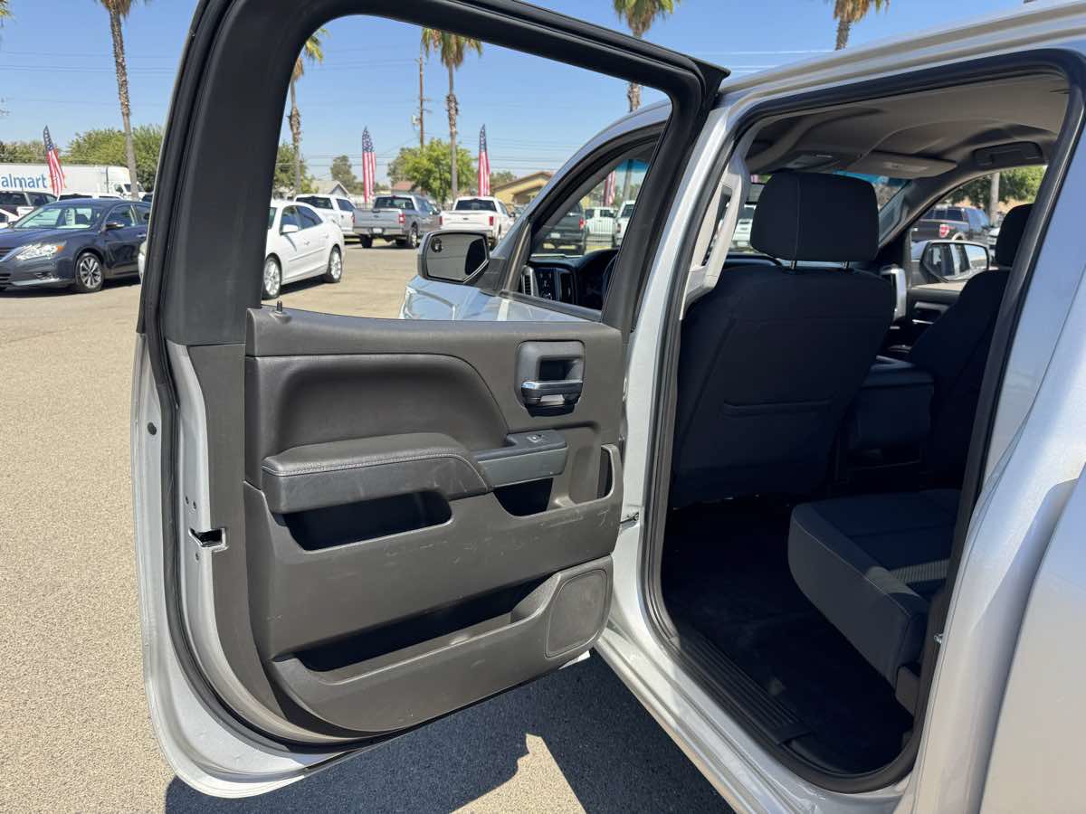 Used 2018 Chevrolet Silverado 1500 LT w/ All Star Edition AWD/4WD image 20