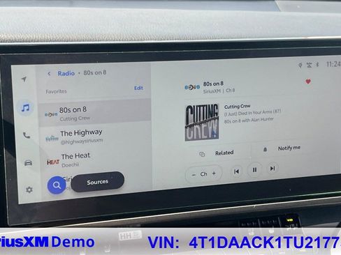 Used 2026 Toyota Camry XSE w/ Premium Plus Package image 29