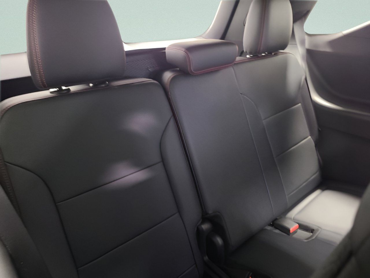 Used 2026 Chevrolet Traverse RS w/ LPO, Floor Liner Package AWD/4WD image 19
