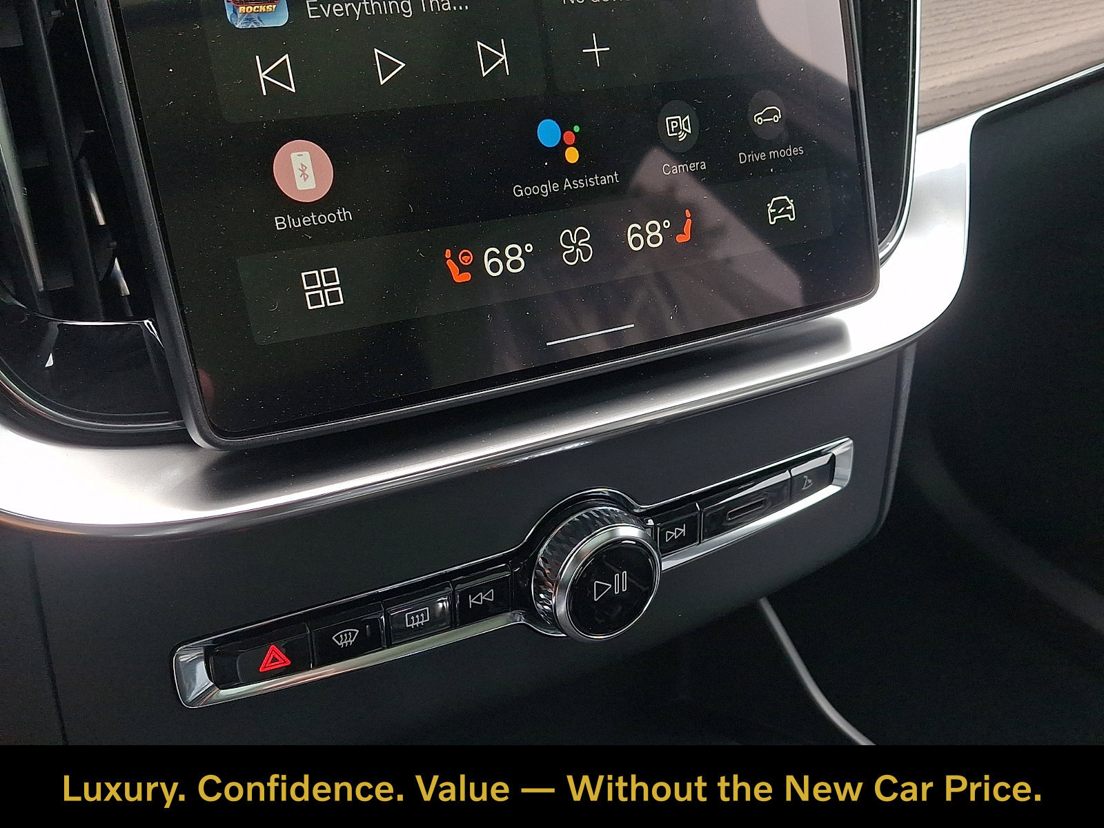 Certified 2026 Volvo XC90 B6 Plus w/ Protection Package Premier AWD/4WD image 12