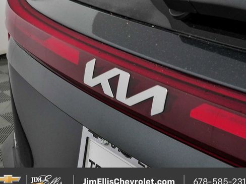 Used 2025 Kia Seltos EX FWD image 34