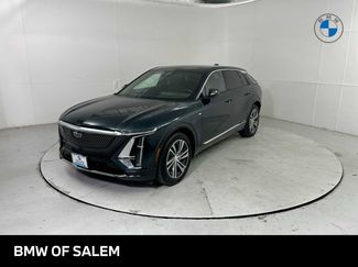 Used 2024 Cadillac Lyriq Luxury video 1