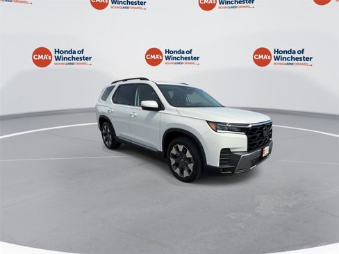 Certified 2026 Honda Pilot Elite image 5