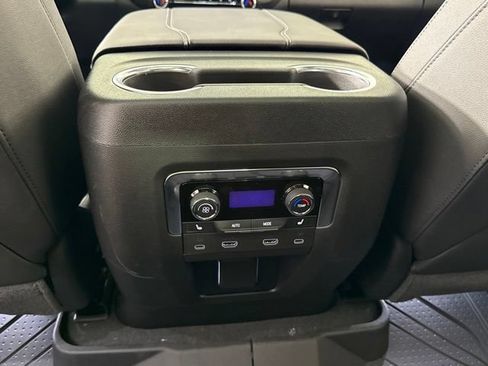 New 2026 Chevrolet Tahoe Z71 w/ Z71 Off-Road Package AWD/4WD image 32