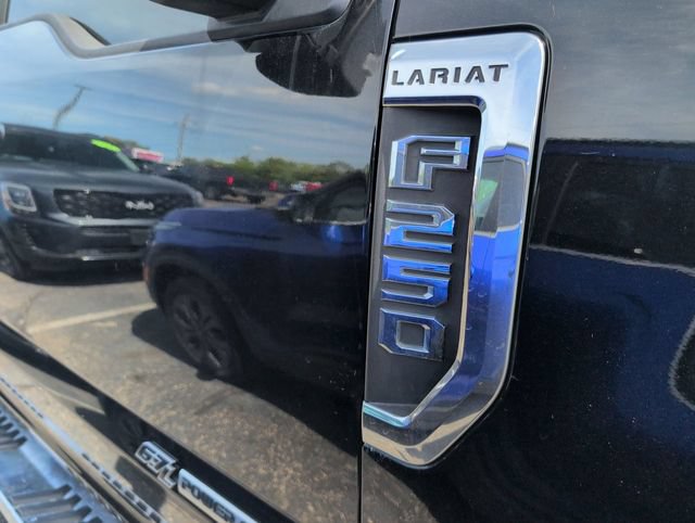 Used 2017 Ford F250 Lariat w/ Chrome Package AWD/4WD image 6