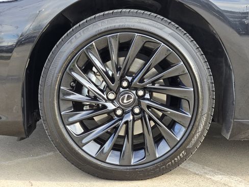 Used 2022 Lexus ES 300h Ultra Luxury image 25