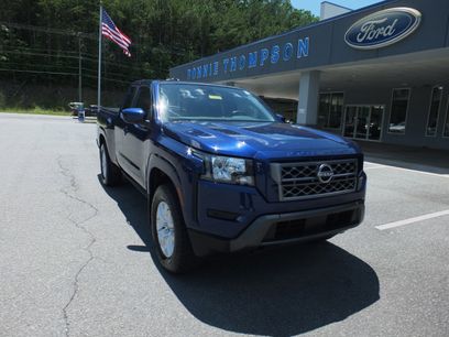 Used 2022 Nissan Frontier SV w/ Technology Package