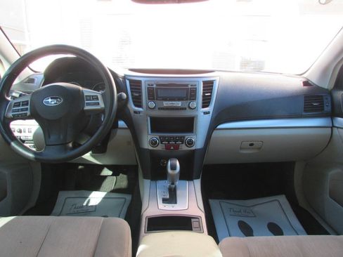 Used 2014 Subaru Outback 2.5i AWD/4WD image 28