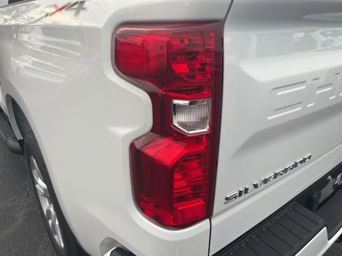 New 2026 Chevrolet Silverado 1500 Custom image 7