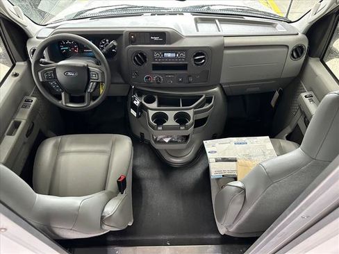 New 2024 Ford E-450 and Econoline 450 Super Duty w/ Power Windows & Locks Group image 17