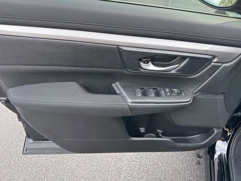 Certified 2019 Honda CR-V LX image 21
