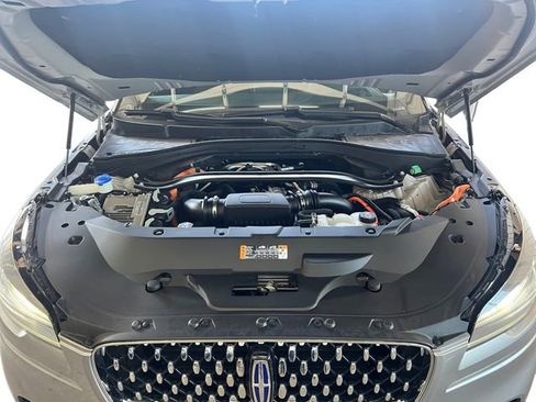 Used 2023 Lincoln Aviator Grand Touring image 16