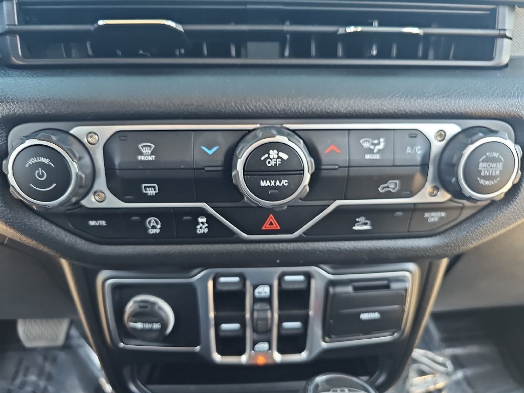 Used 2025 Jeep Gladiator Sport AWD/4WD image 20