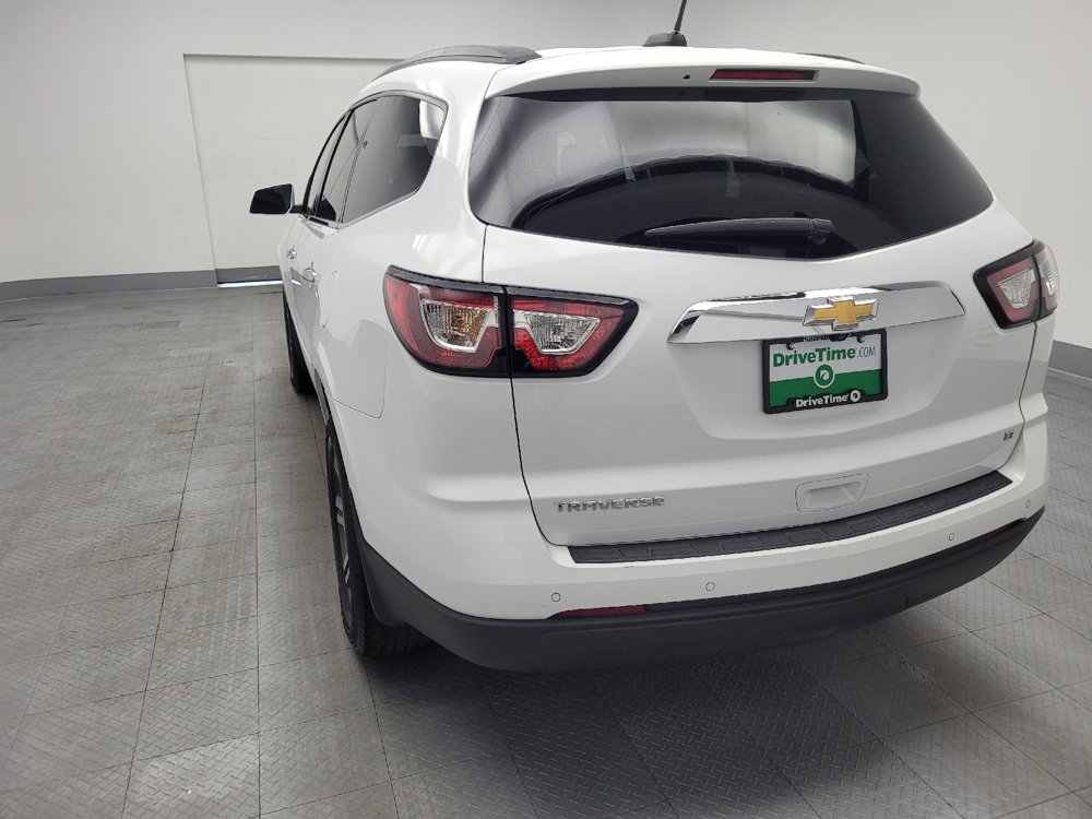 Used 2017 Chevrolet Traverse LT FWD image 6