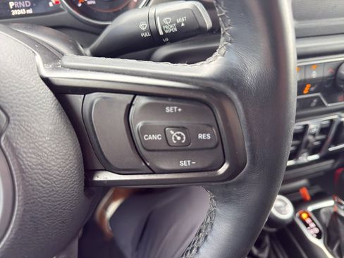 Used 2021 Jeep Wrangler Unlimited Sport image 21