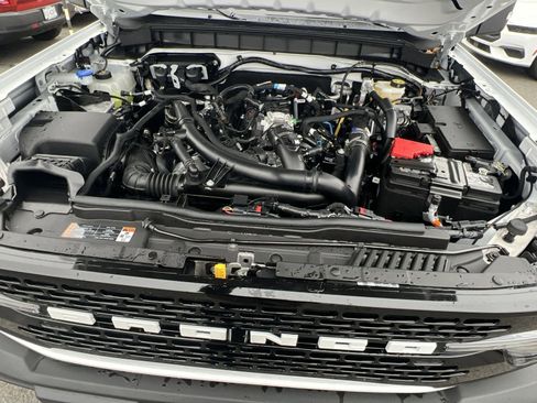 New 2025 Ford Bronco Outer Banks image 28