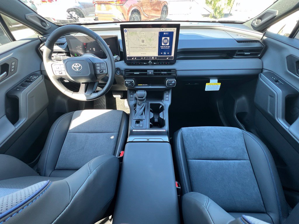 New 2026 Toyota RAV4 XSE w/ Panoramic Sun Roof Package AWD/4WD image 21