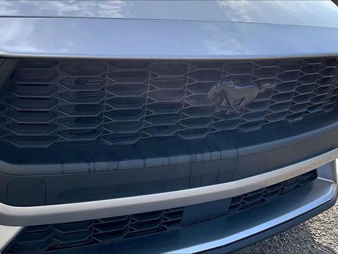 Certified 2025 Ford Mustang Coupe image 30