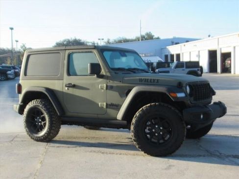 Certified 2025 Jeep Wrangler Willys image 2