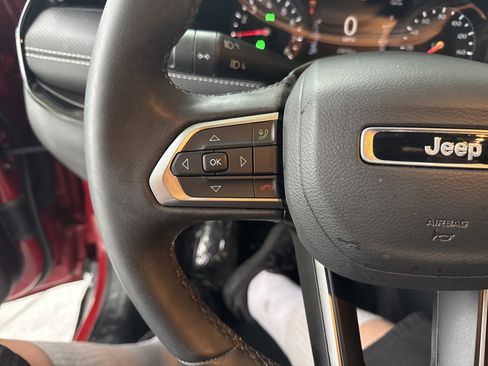 Used 2023 Jeep Compass Altitude w/ Convenience Group image 20