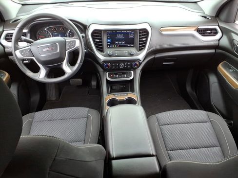 Certified 2023 GMC Acadia SLE w/ Driver Convenience Package image 28