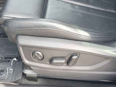 Used 2019 Audi Q5 2.0T Premium Plus w/ Premium Plus Package image 13