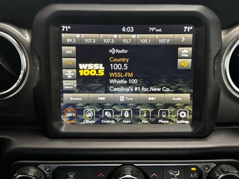 Certified 2022 Jeep Wrangler Unlimited Sahara AWD/4WD image 14