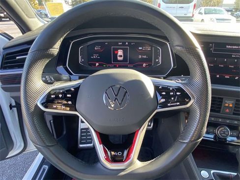 Used 2024 Volkswagen Jetta GLI 40th Anniversary Edition image 18