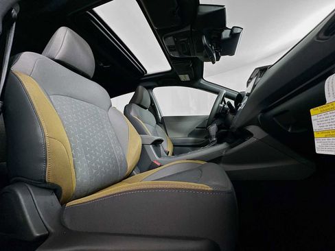 Certified 2025 Subaru Crosstrek 2.5i Sport AWD/4WD image 25