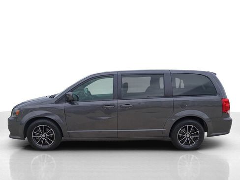 Used 2019 Dodge Grand Caravan GT FWD image 9