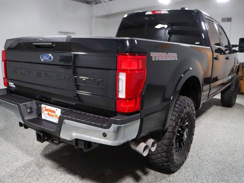Used 2022 Ford F250 Lariat w/ Tremor Off-Road Package AWD/4WD image 7
