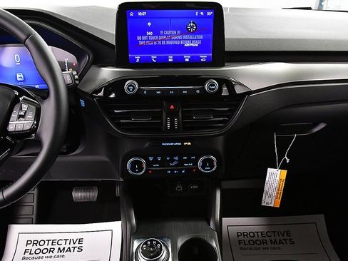 New 2025 Ford Escape Active w/ Cold Weather Package image 25
