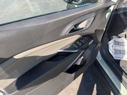 New 2026 Chevrolet Trax ACTIV w/ Sunroof Package image 14