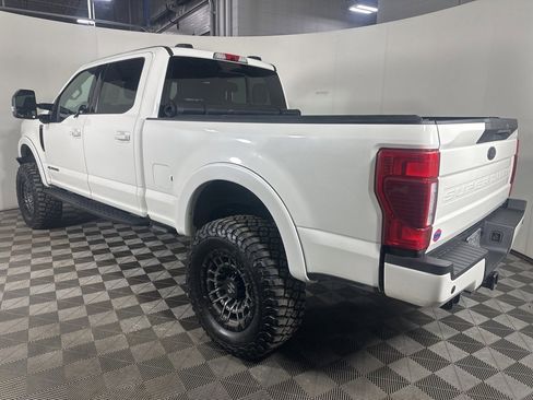 Used 2022 Ford F250 Lariat w/ Tremor Off-Road Package image 6