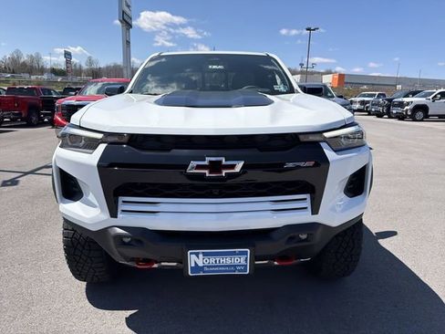 New 2026 Chevrolet Colorado ZR2 w/ Technology Package AWD/4WD image 2