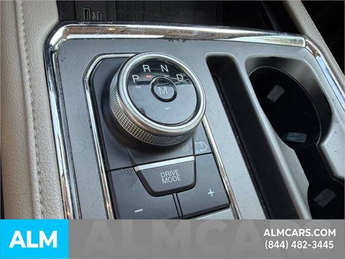 Used 2021 Ford Expedition XLT RWD image 23