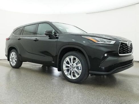 New 2026 Toyota Highlander Limited AWD/4WD image 84