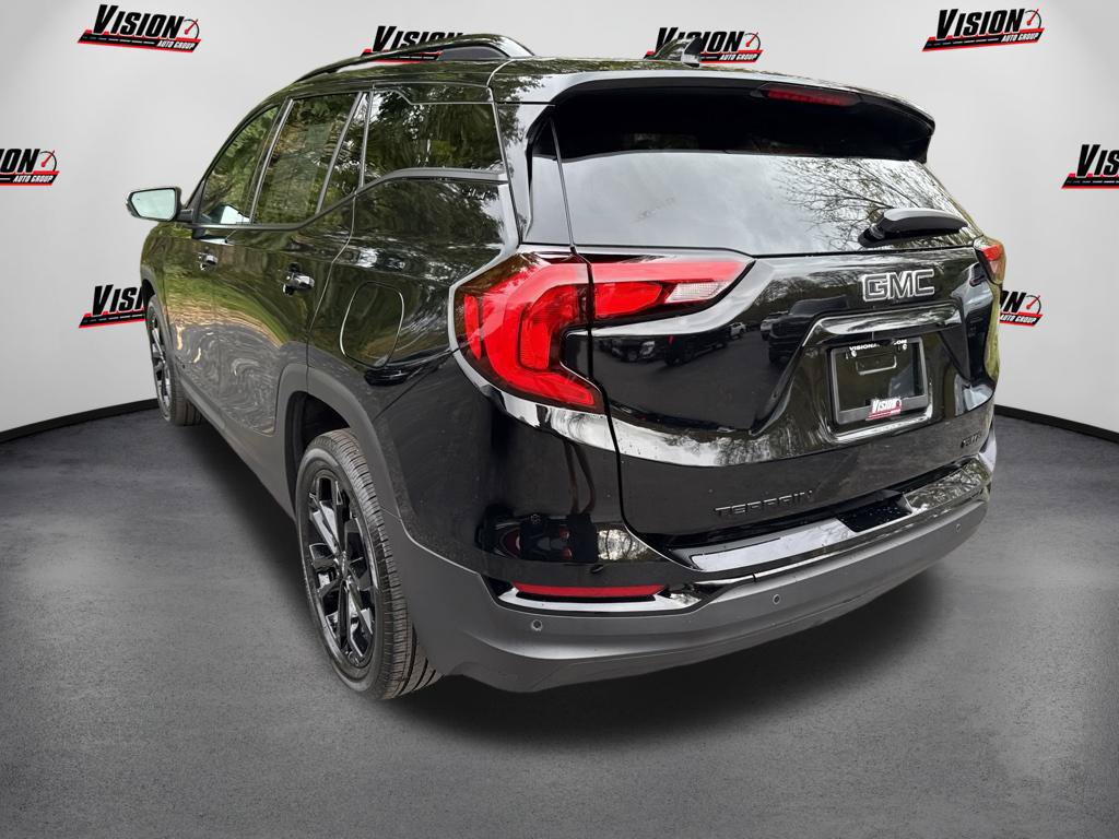Used 2021 GMC Terrain SLT w/ Infotainment Package II AWD/4WD image 7