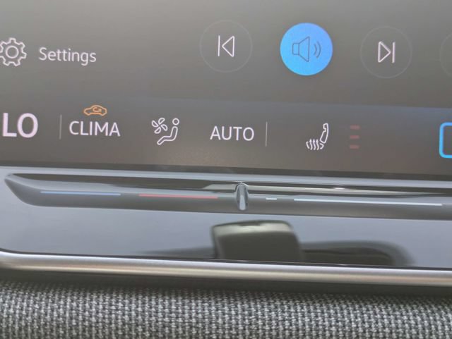 Certified 2026 Volkswagen Tiguan S FWD image 22