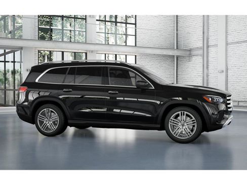 New 2026 Mercedes-Benz GLS 450 4MATIC image 15