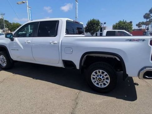 Certified 2022 Chevrolet Silverado 2500 LT AWD/4WD image 6