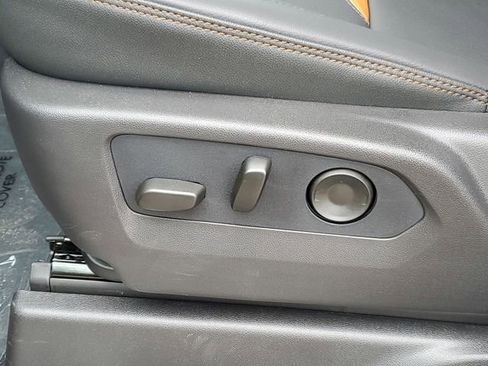 New 2026 GMC Sierra 1500 AT4 image 6