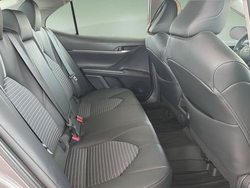 Used 2024 Toyota Camry SE FWD image 16