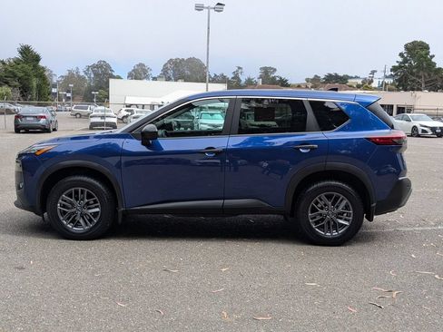 Used 2023 Nissan Rogue S AWD/4WD image 8