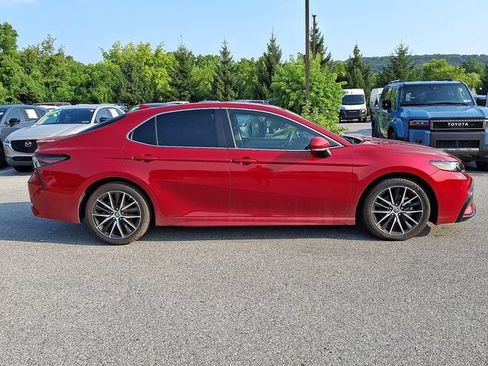 Certified 2024 Toyota Camry SE FWD image 7