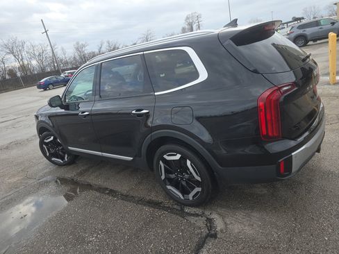Used 2024 Kia Telluride S w/ S Sunroof Package image 10