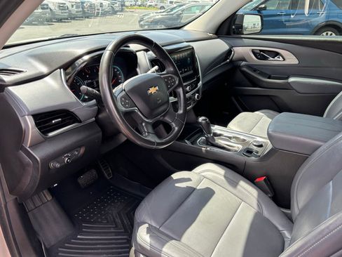 Used 2018 Chevrolet Traverse LT AWD/4WD image 13