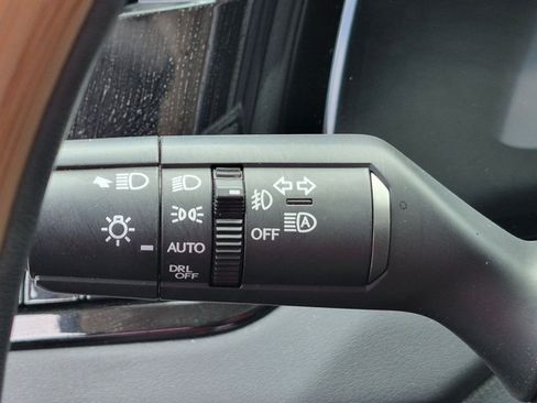 Used 2023 Lexus RX 350 FWD w/ Cold Area Package image 9