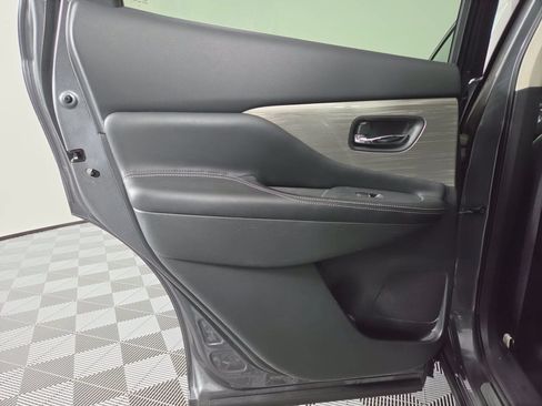 Used 2015 Nissan Murano SL w/ SL Technology Package AWD/4WD image 19