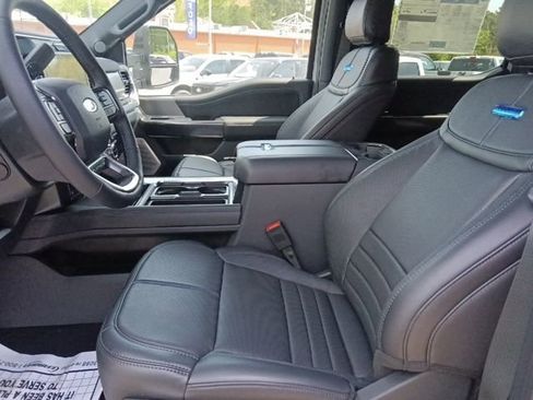 New 2026 Ford F250 Platinum AWD/4WD image 15